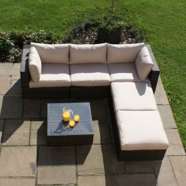 Rio Corner Group / Brown