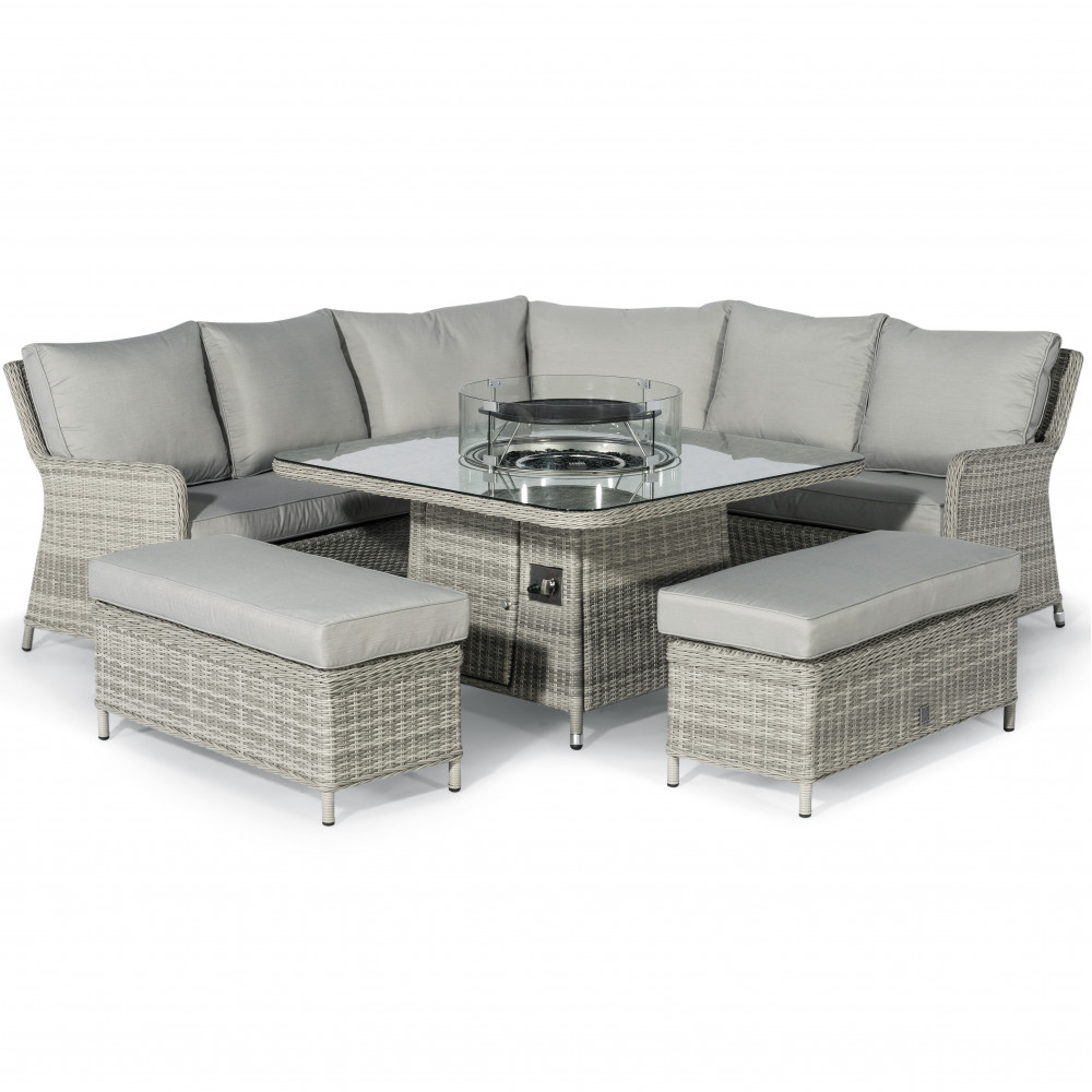 Oxford Royal Corner with Fire Pit