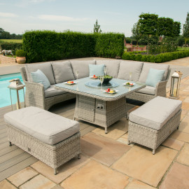 Oxford Royal Corner with Fire Pit