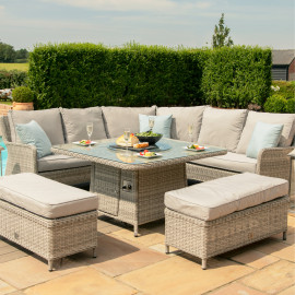 Oxford Royal Corner with Fire Pit