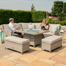 Oxford Royal Corner with Fire Pit