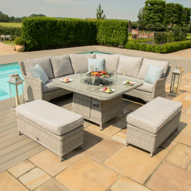 Oxford Royal Corner with Fire Pit