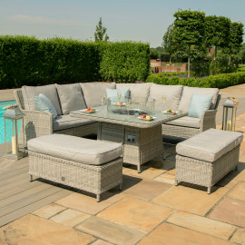 Oxford Royal Corner with Fire Pit