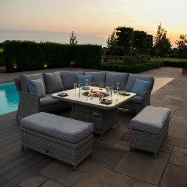 Oxford Royal Corner with Fire Pit