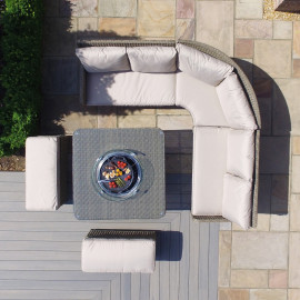 Winchester Royal Corner with Fire Pit