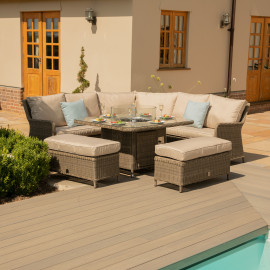 Winchester Royal Corner with Fire Pit