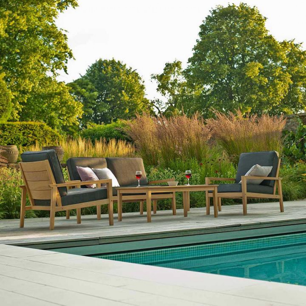 Alexander Rose Roble Lounge Set