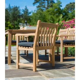Alexander Rose Roble Round 8 Seat Set