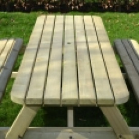 Lyddington Rounded Picnic Bench