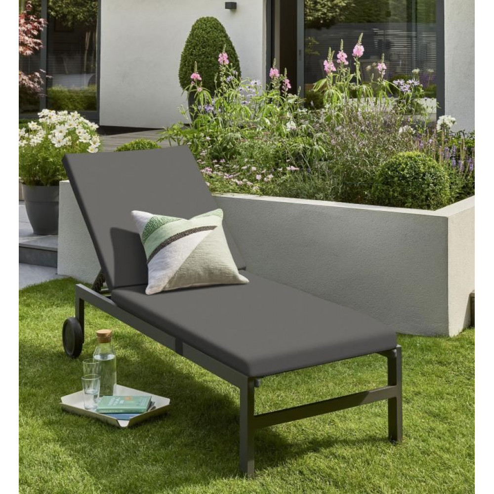 Norfolk Leisure Titchwell Lounger