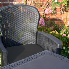 Salerno Table with Sicily Chairs in Anthracite