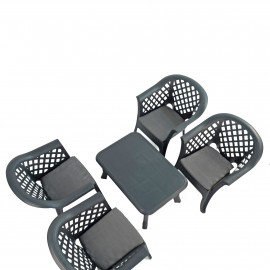 Savona coffee table with 4 Savona chairs