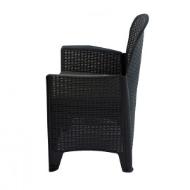 Sicily side table with 2 Sicily chairs