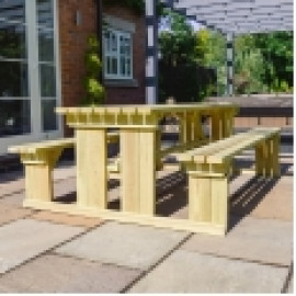 Tinwell Picnic Bench